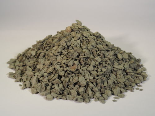 Clay moisture barrier